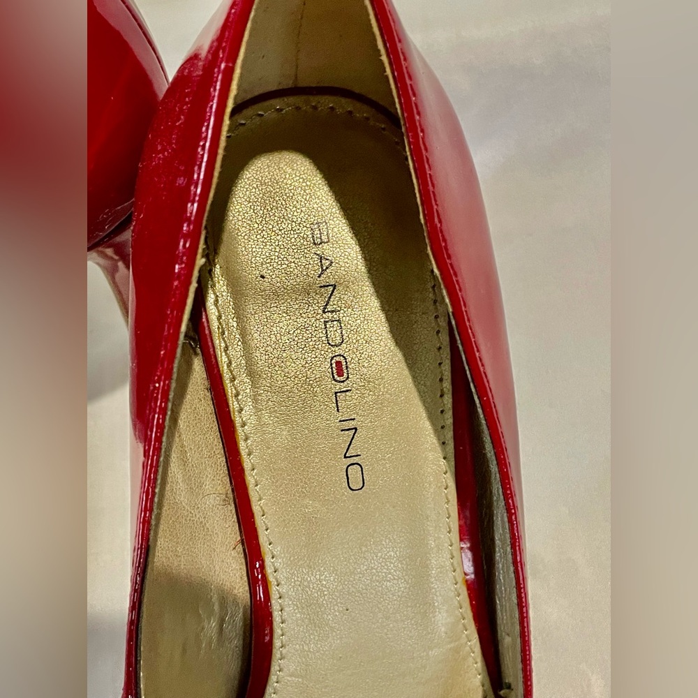 BANDOLINO Red Heels Size 7.5‎ - Picture 2 of 4